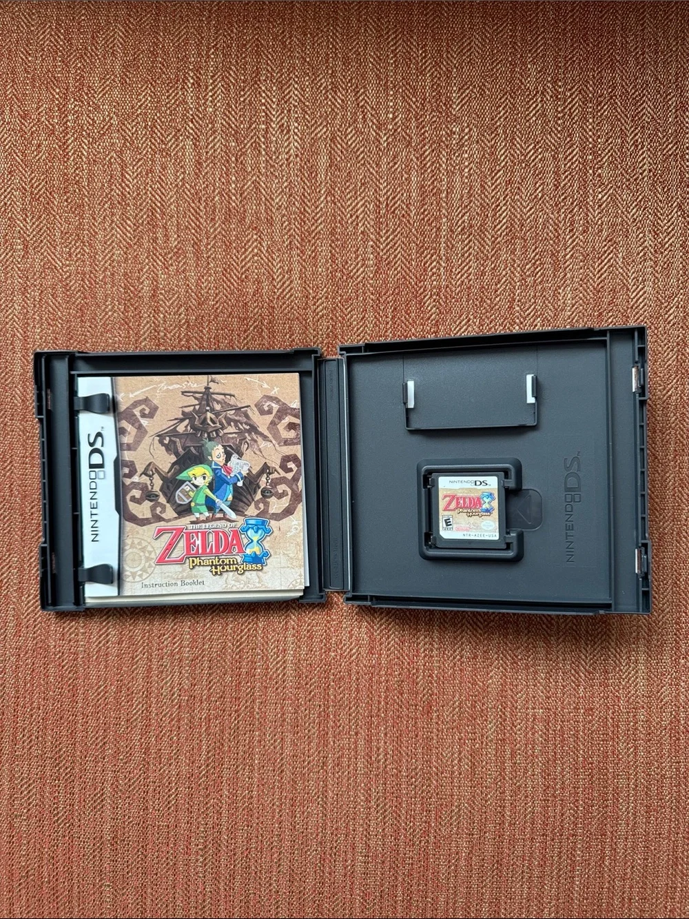 Nintendo Zelda: Phantom Hourglass NEAR NEW